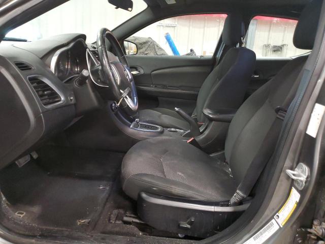 Sedans DODGE AVENGER 2013 Srebrny