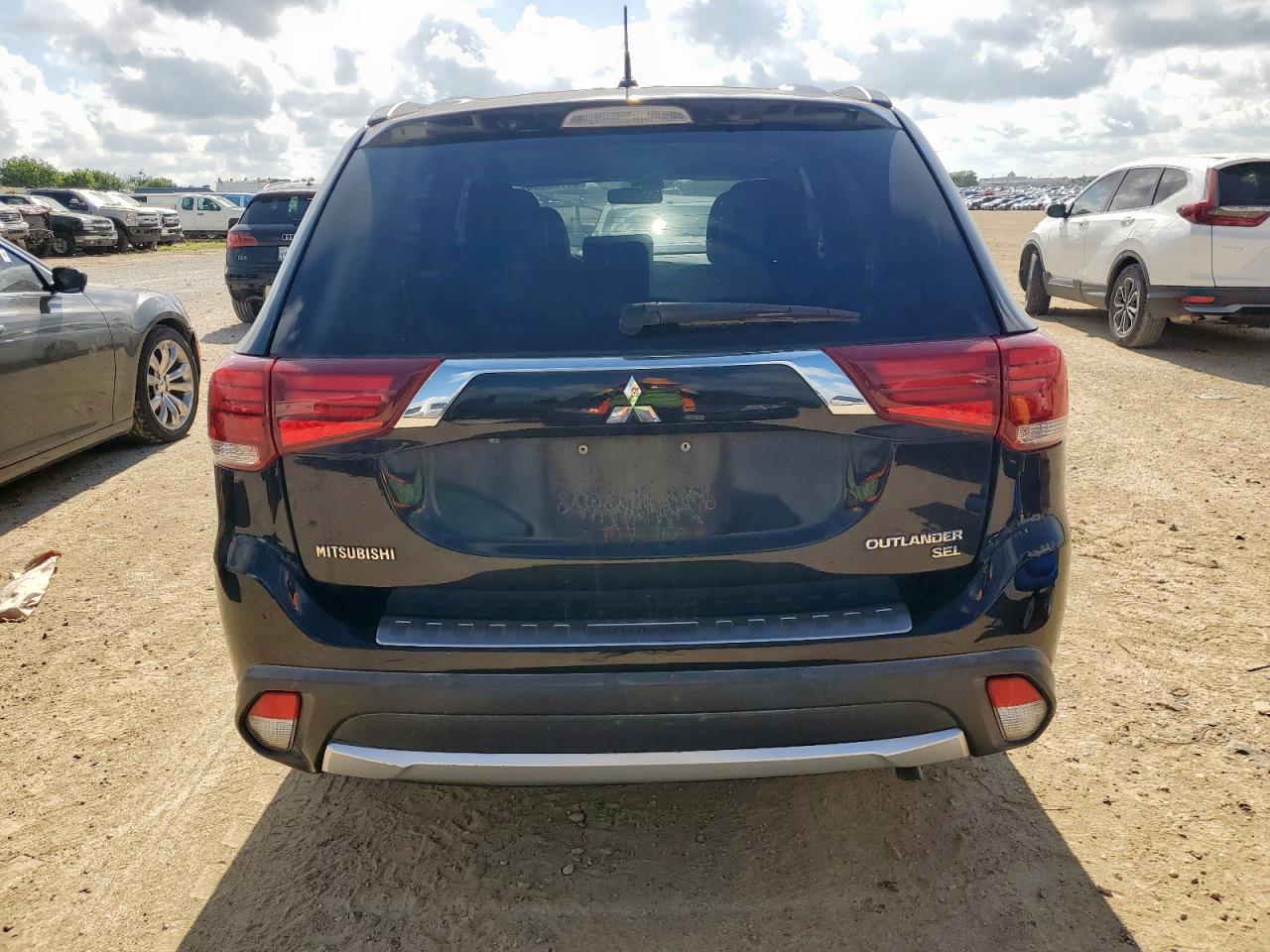2016 Mitsubishi Outlander Se VIN: JA4AD3A31GZ034709 Lot: 61769895