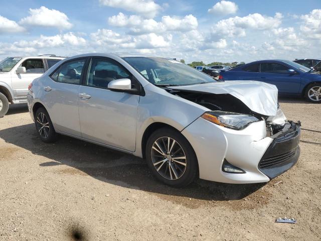 TOYOTA COROLLA 2017 Srebrny