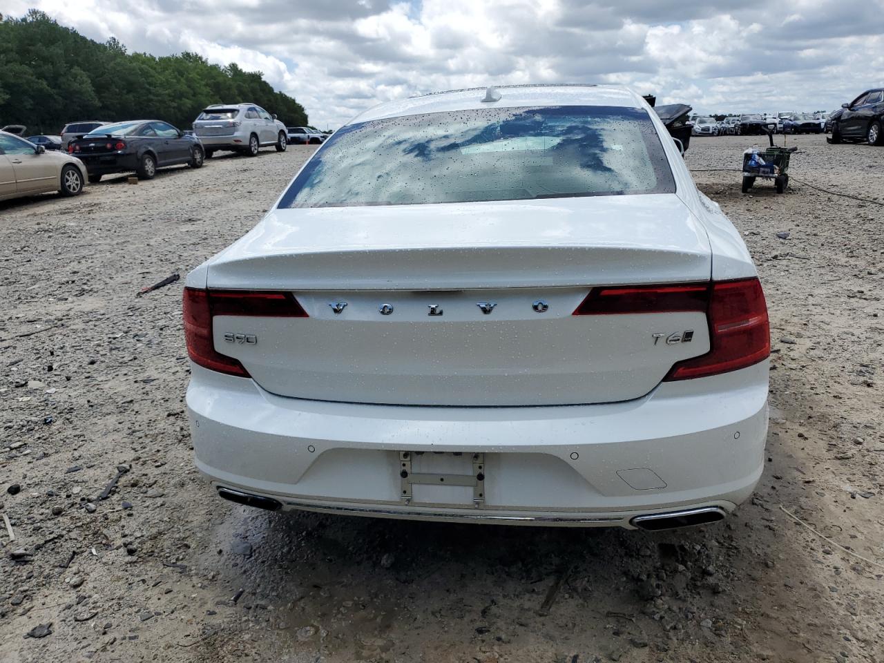 2019 Volvo S90 T6 Momentum VIN: LVYA22MK2KP082693 Lot: 60916085
