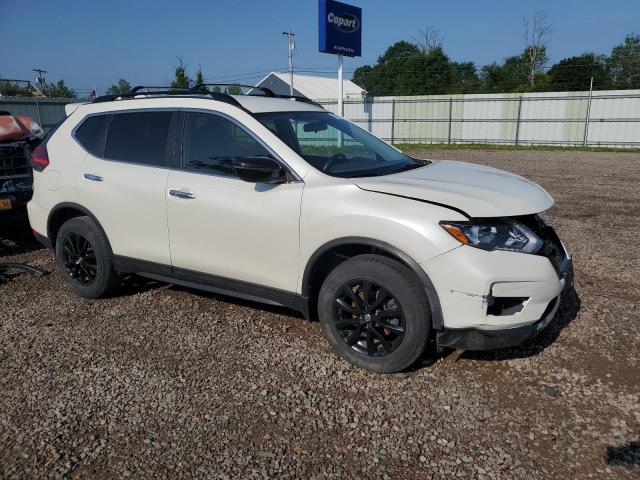  NISSAN ROGUE 2017 White