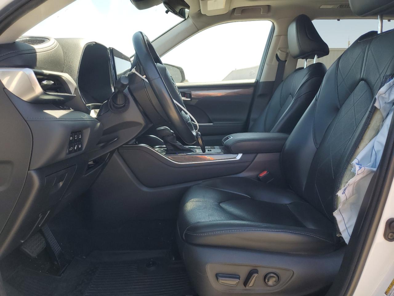 2022 Toyota Highlander Hybrid Platinum VIN: 5TDEBRCH8NS082408 Lot: 61237515