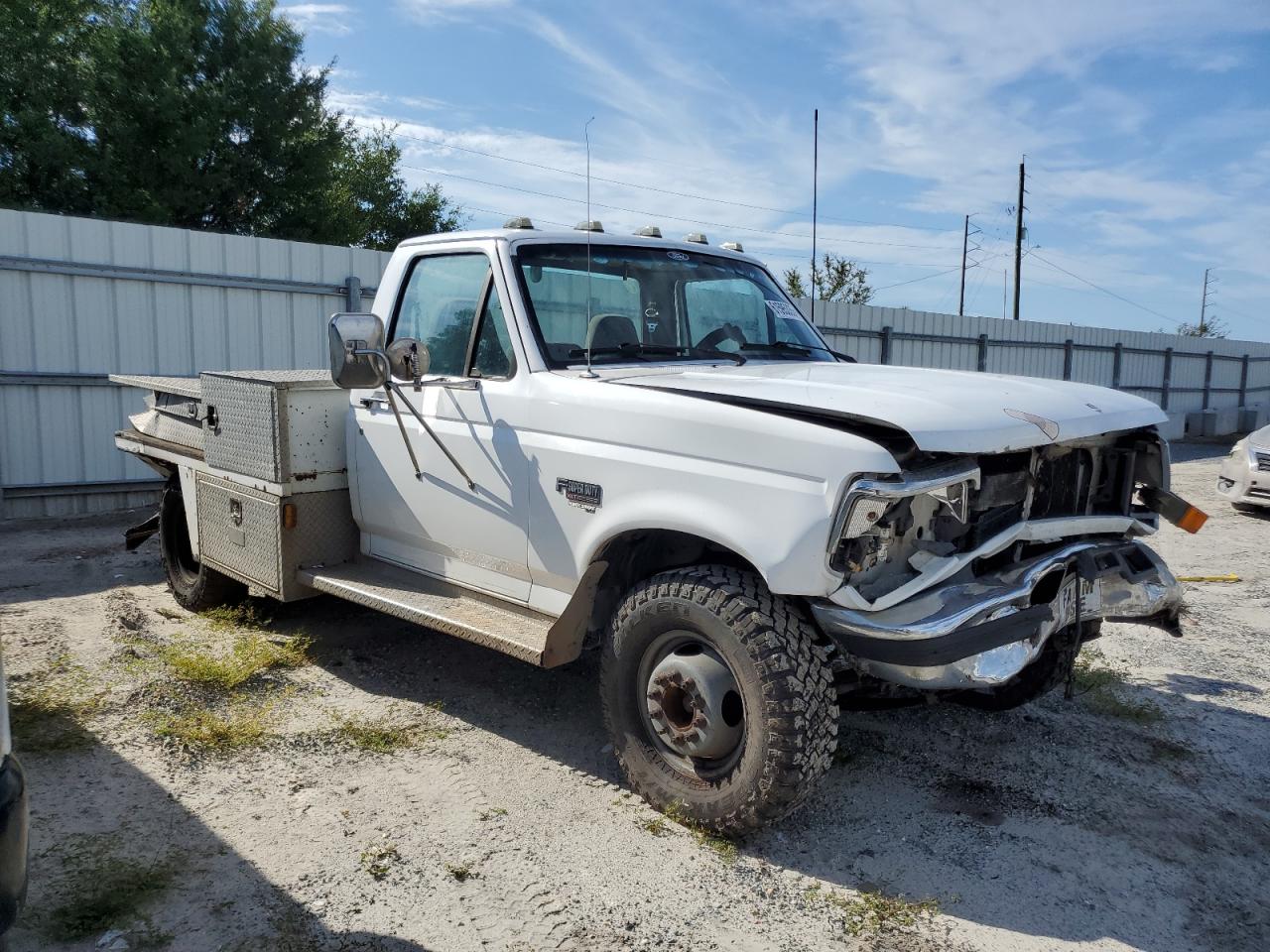 FORD F350 1996 VIN 1FDLF47F8TEA52184 фото 4