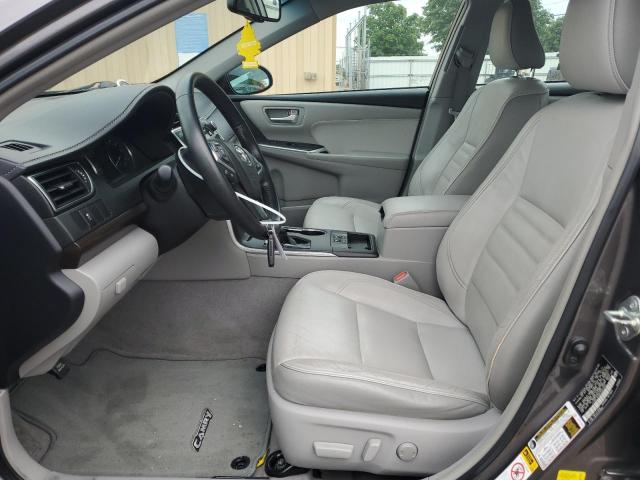  TOYOTA CAMRY 2015 Серый