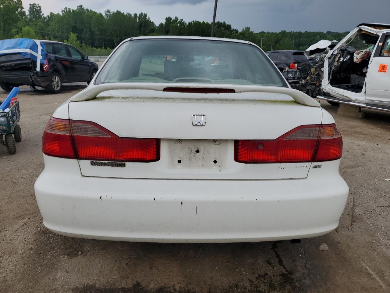 1999 Honda Accord Ex VIN: 1HGCG5650XA016200 Lot: 62574915