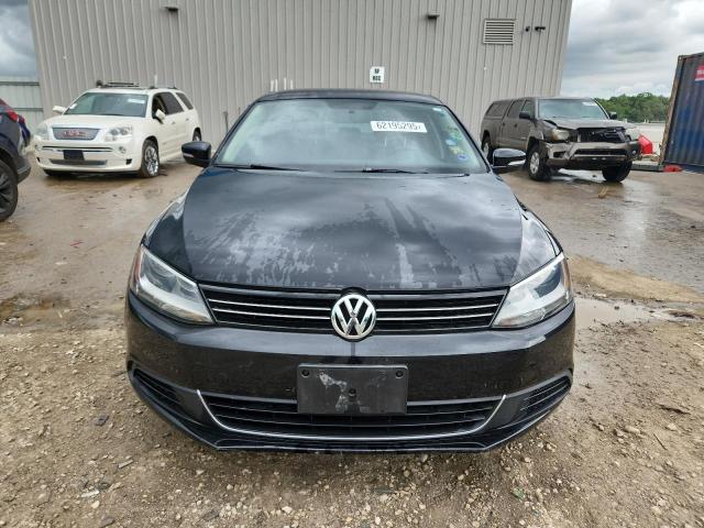  VOLKSWAGEN JETTA 2014 Czarny
