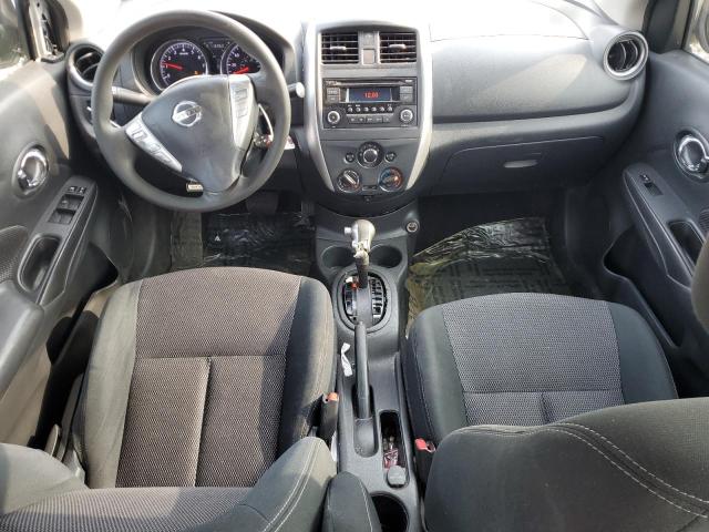  NISSAN VERSA 2017 Серебристый