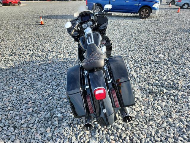  HARLEY-DAVIDSON FLTRK 2022 Чорний