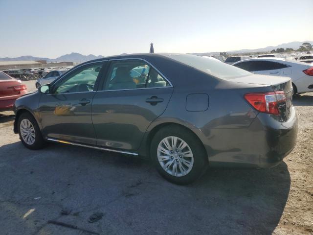 Sedans TOYOTA CAMRY 2012 Szary