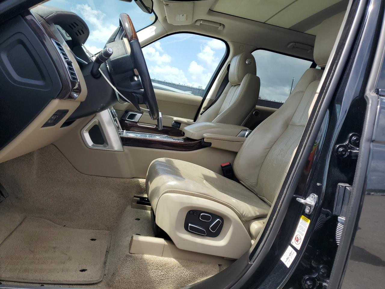 2015 Land Rover Range Rover Hse VIN: SALGS2VF7FA227196 Lot: 62715025
