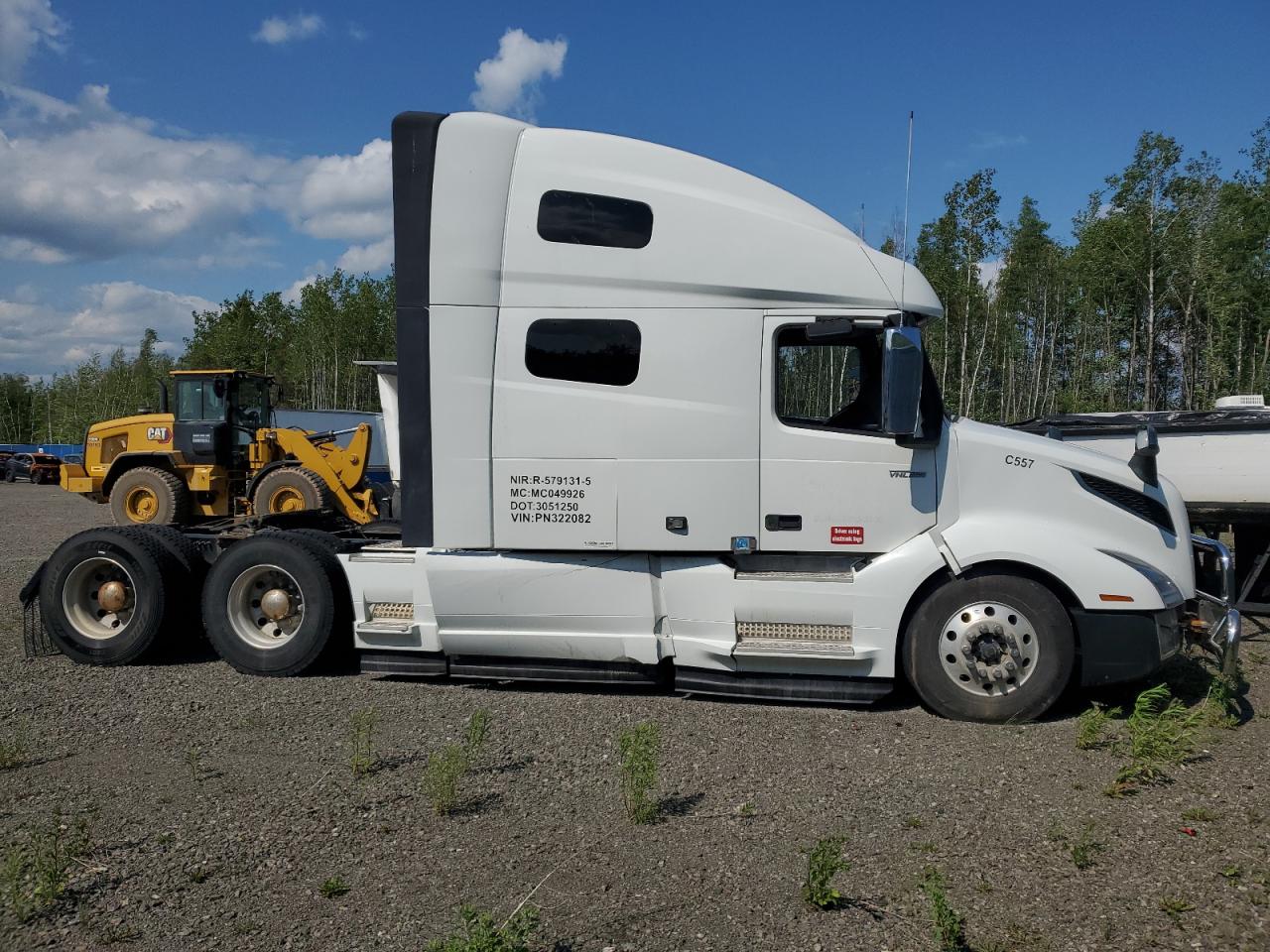2023 Volvo Vn Vnl de vânzare în Moncton, NB - Side