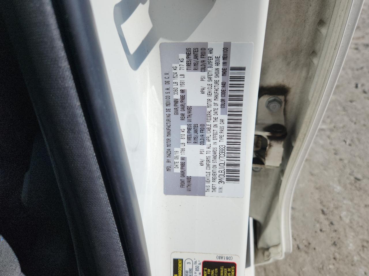 2020 Toyota Yaris Le VIN: 3MYDLBJV0LY703883 Lot: 62951275