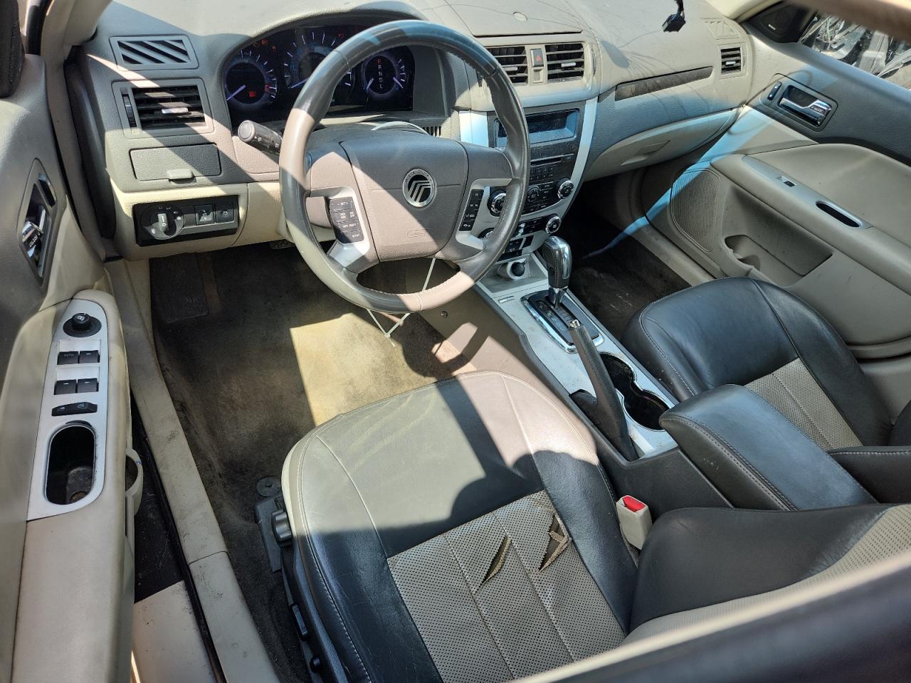 2010 Mercury Milan Premier VIN: 3MEHM0JA7AR657537 Lot: 61651785