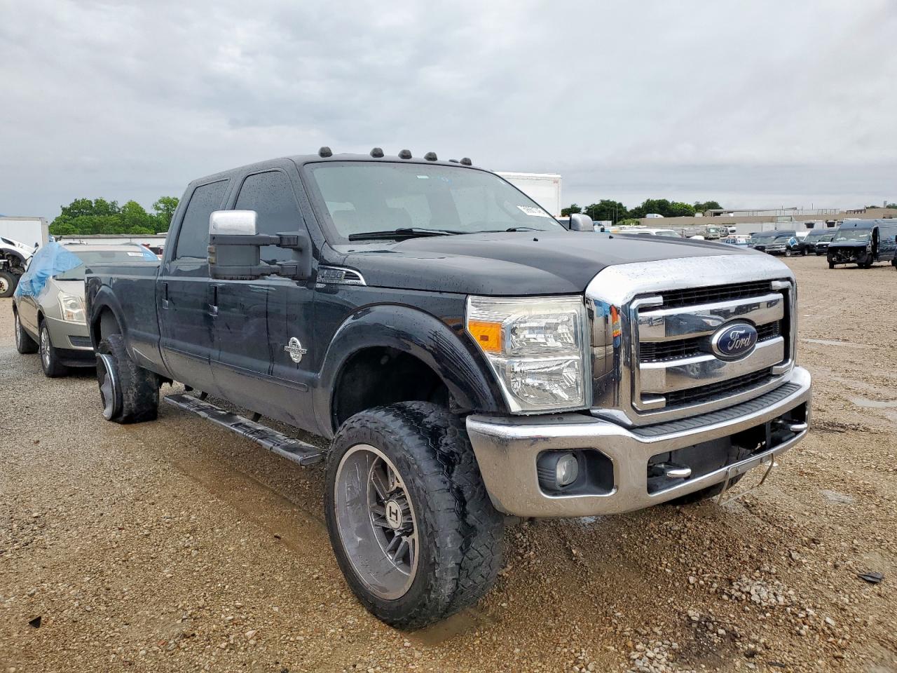 2016 Ford F350 Super Duty for Sale in Wilmer, TX - Rear End
