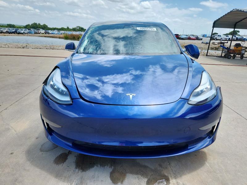 TESLA MODEL 3 2019 Синий