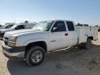 2006 Chevrolet Silverado C2500 Heavy Duty for Sale in Fresno, CA - Minor Dent/Scratches