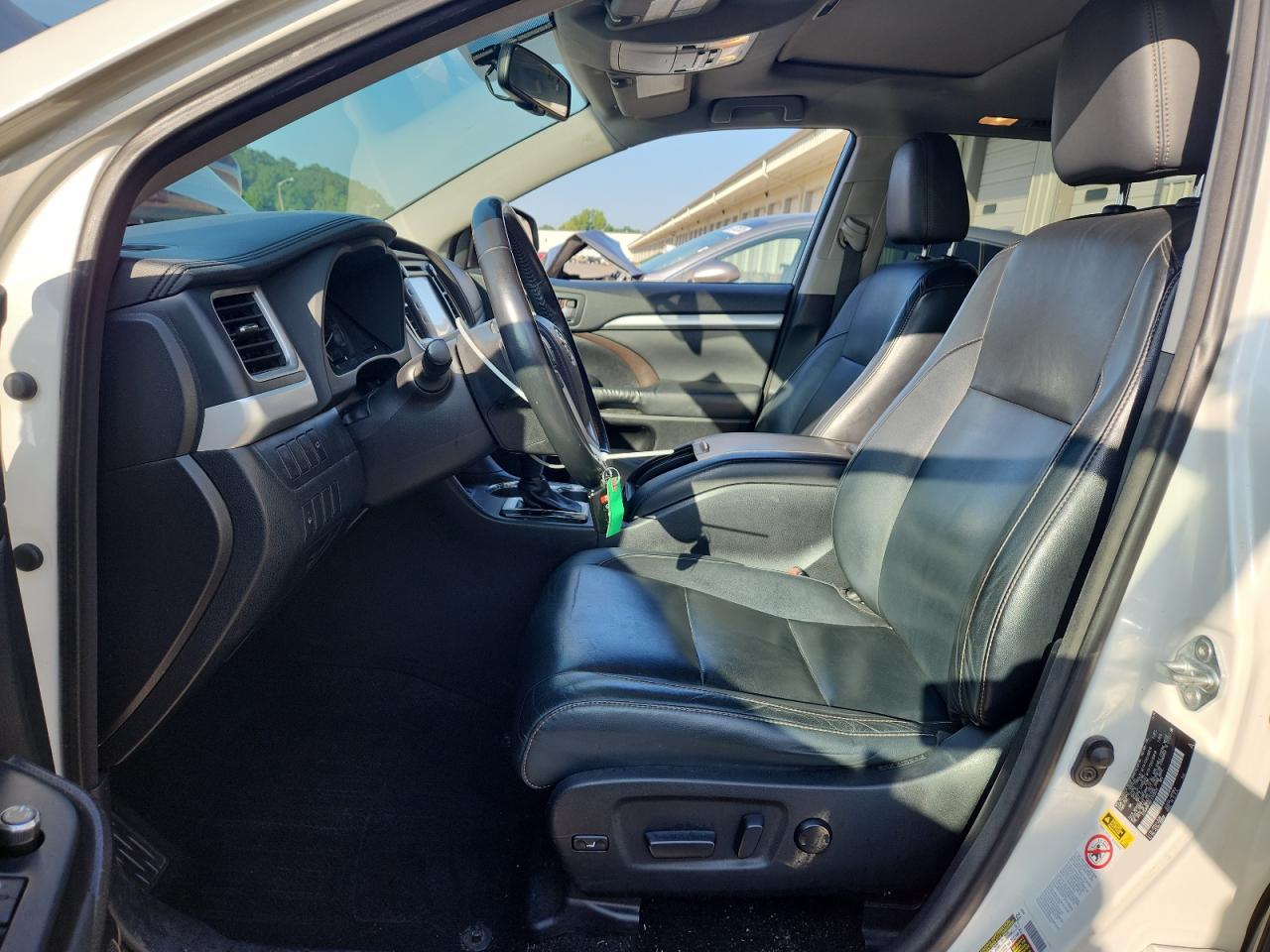 2015 Toyota Highlander Xle VIN: 5TDJKRFH0FS109029 Lot: 61581575