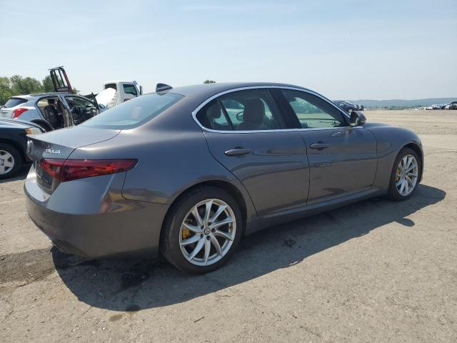  ALFA ROMEO GIULIA 2018 Gray