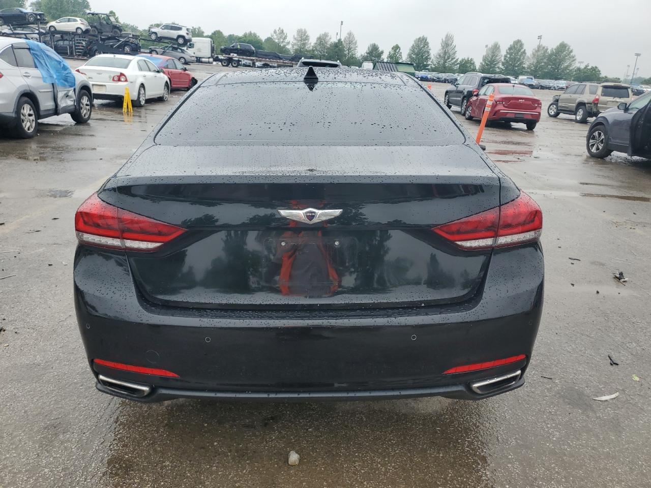 2015 Hyundai Genesis 3.8L VIN: KMHGN4JE9FU018589 Lot: 59852365