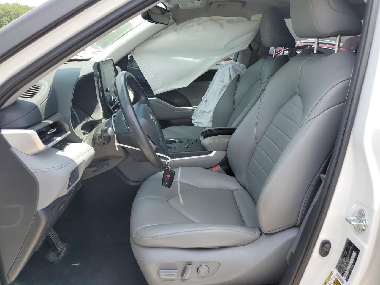 2022 Toyota Highlander Hybrid Xle VIN: 5TDHARAH1NS512363 Lot: 62359985
