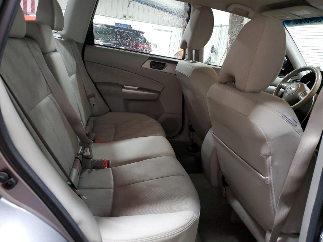 2010 Subaru Forester 2.5X VIN: JF2SH6AC3AH717249 Lot: 59457065