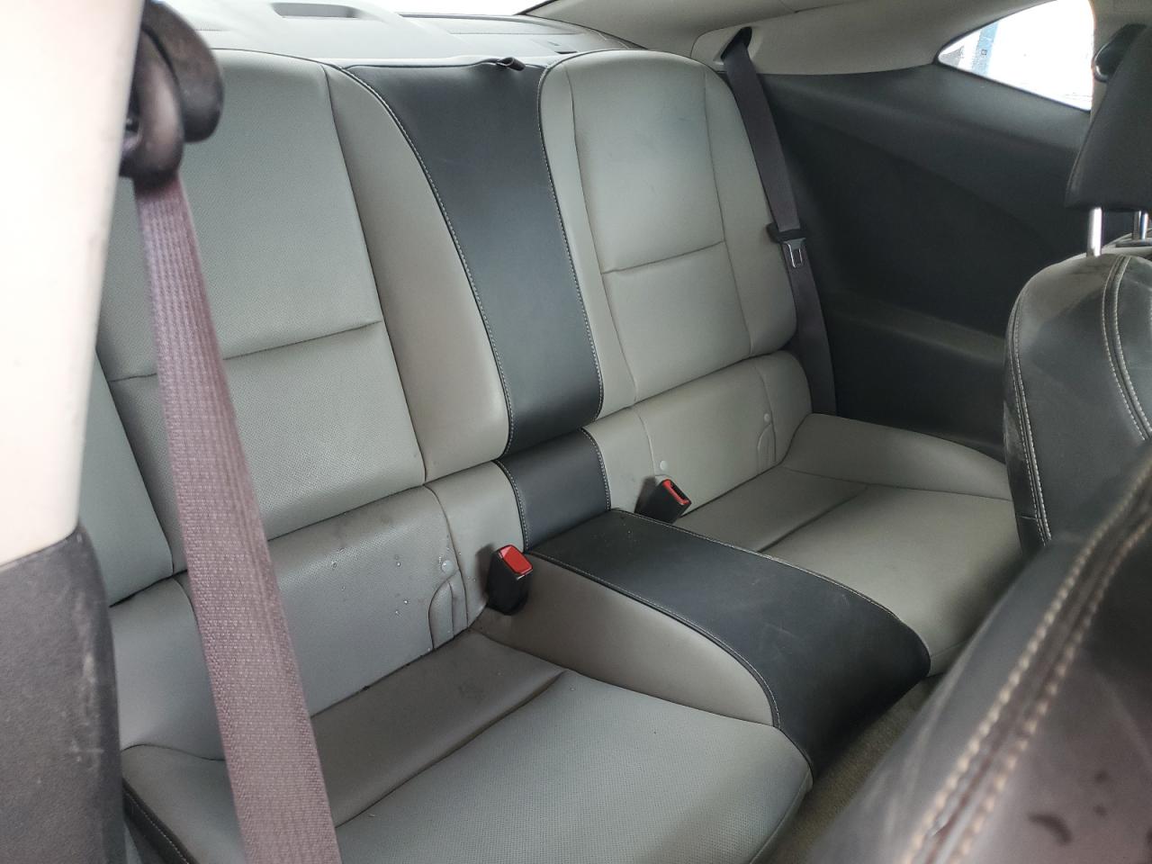 2012 Chevrolet Camaro - Image 10
