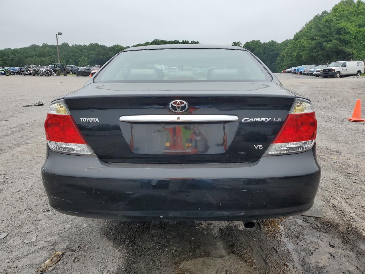 2005 Toyota Camry Le VIN: 4T1BF30K35U106349 Lot: 62018765