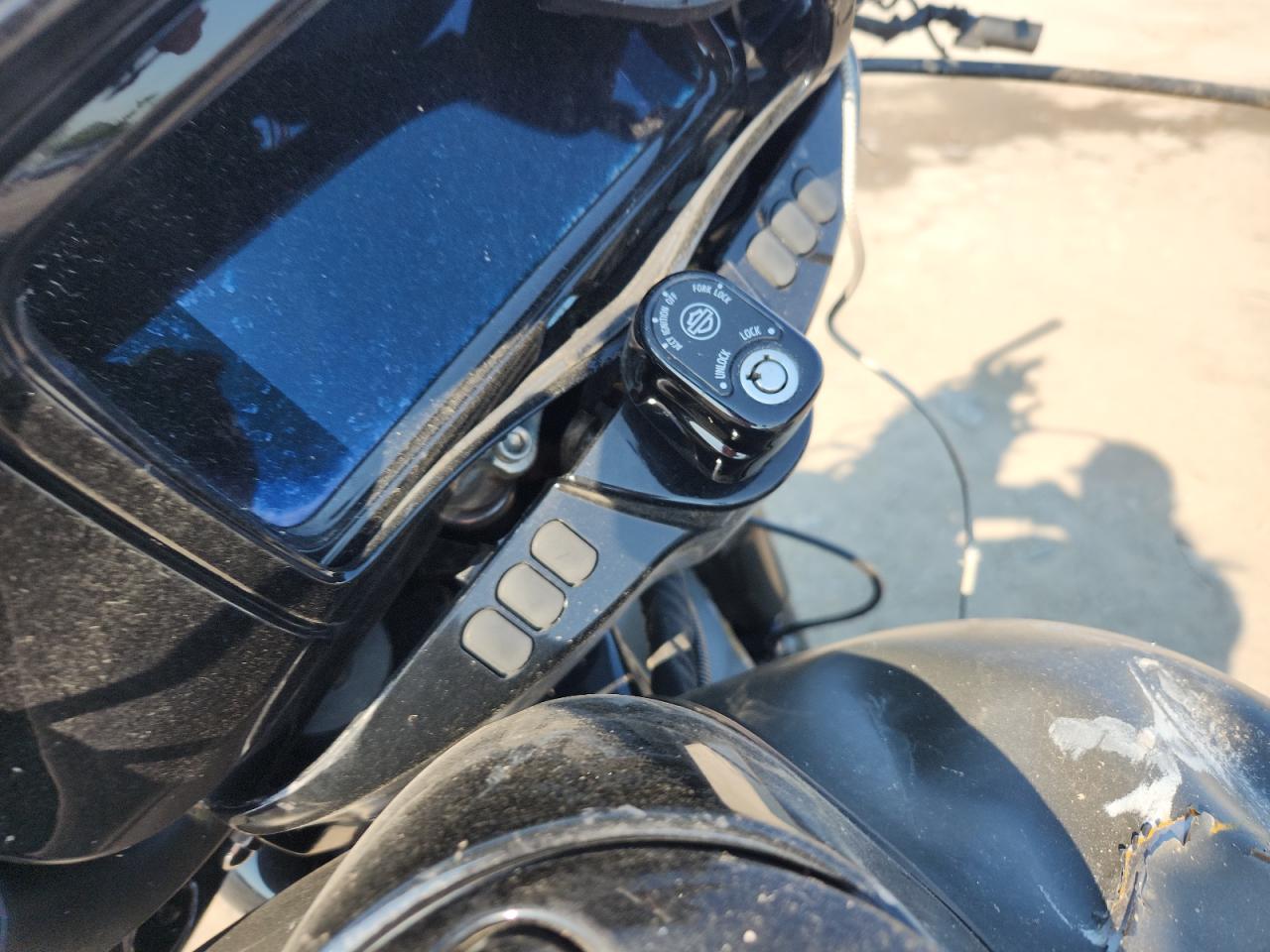 2019 Harley-Davidson Flhxs VIN: 1HD1KRP11KB638670 Lot: 60472385