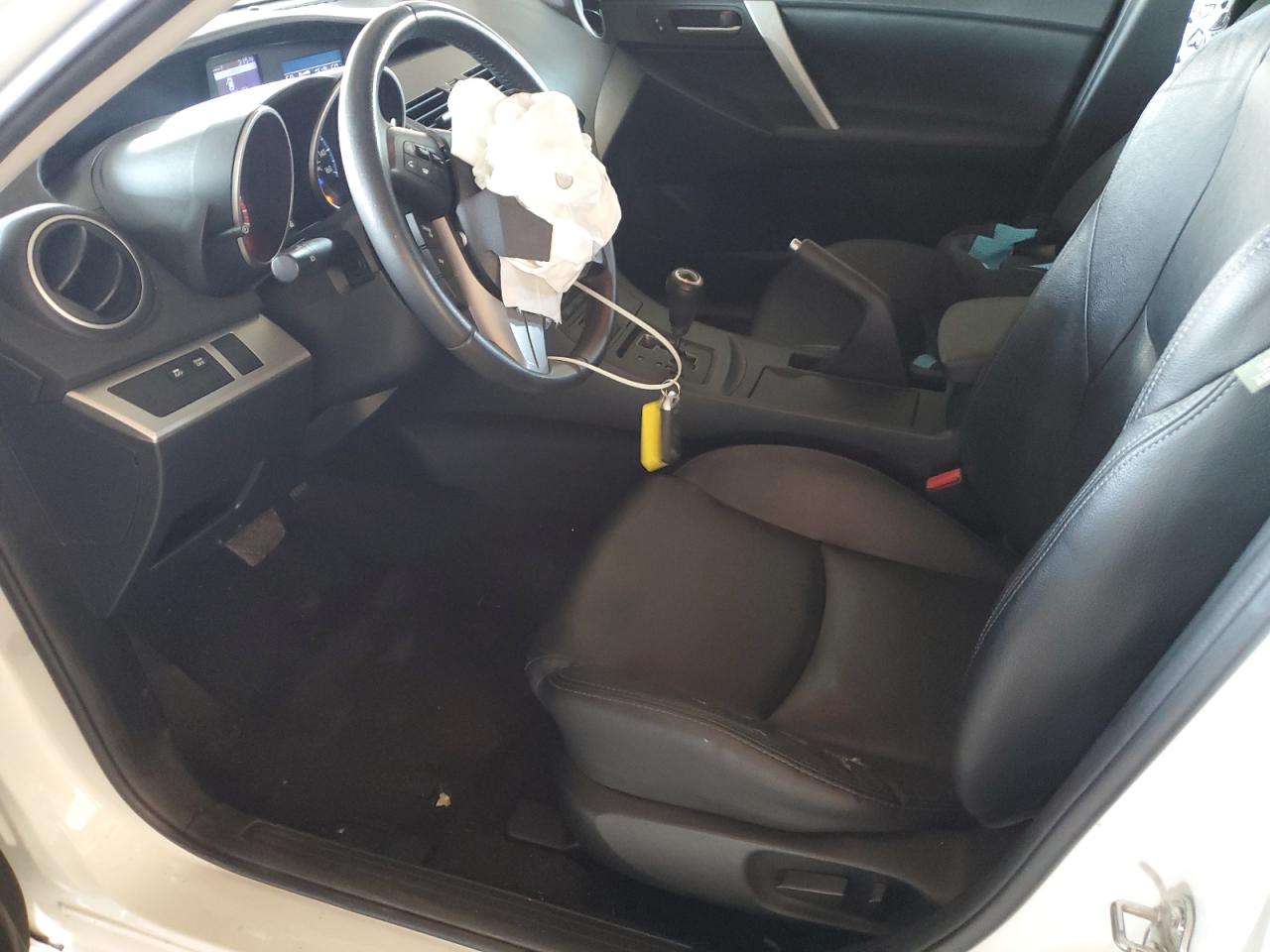 2021 Mazda 3 I VIN: JM1BL1MP9D1835253 Lot: 61829095