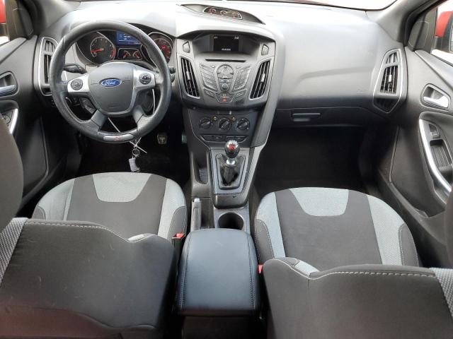  FORD FOCUS 2014 Red