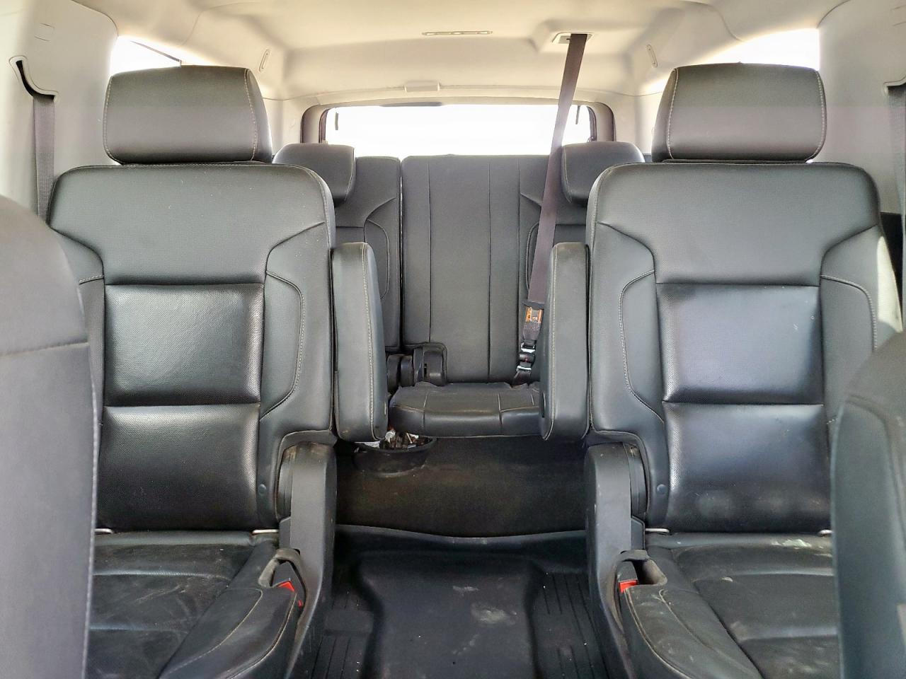 2017 Chevrolet Suburban K1500 Premier VIN: 1GNSKJKC4HR112086 Lot: 61905945
