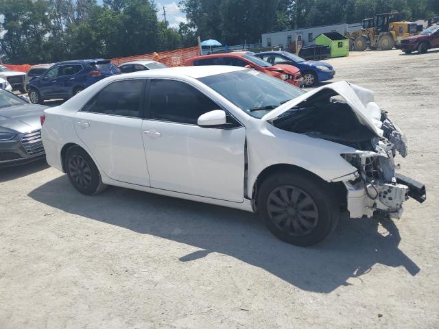  TOYOTA CAMRY 2014 White