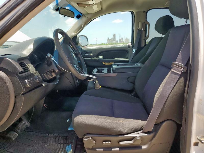  CHEVROLET TAHOE 2013 Biały