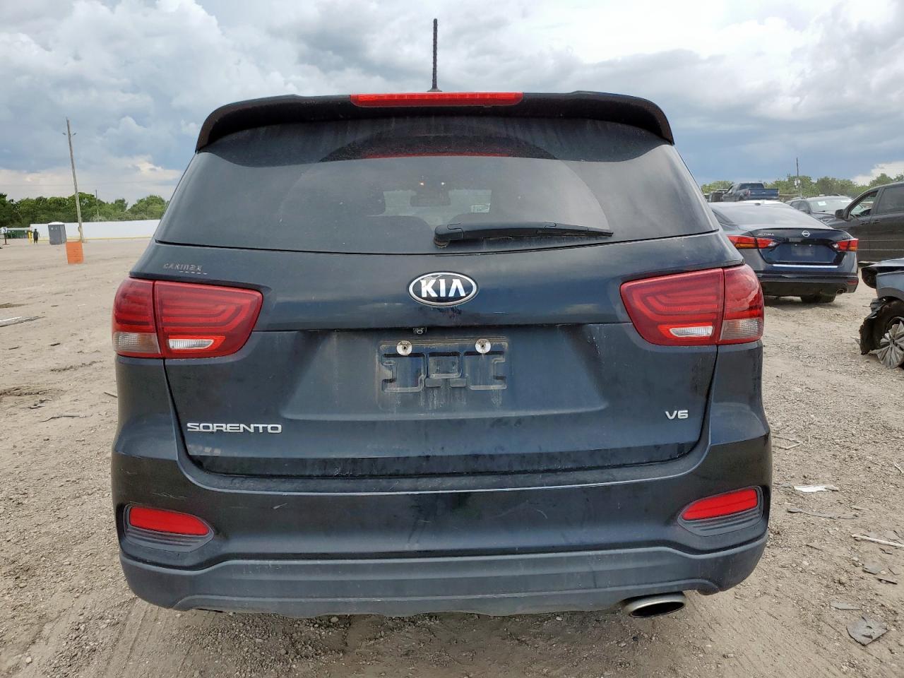 KIA SORENTO 2019 VIN 5XYPG4A58KG560079 zdjęcie 6