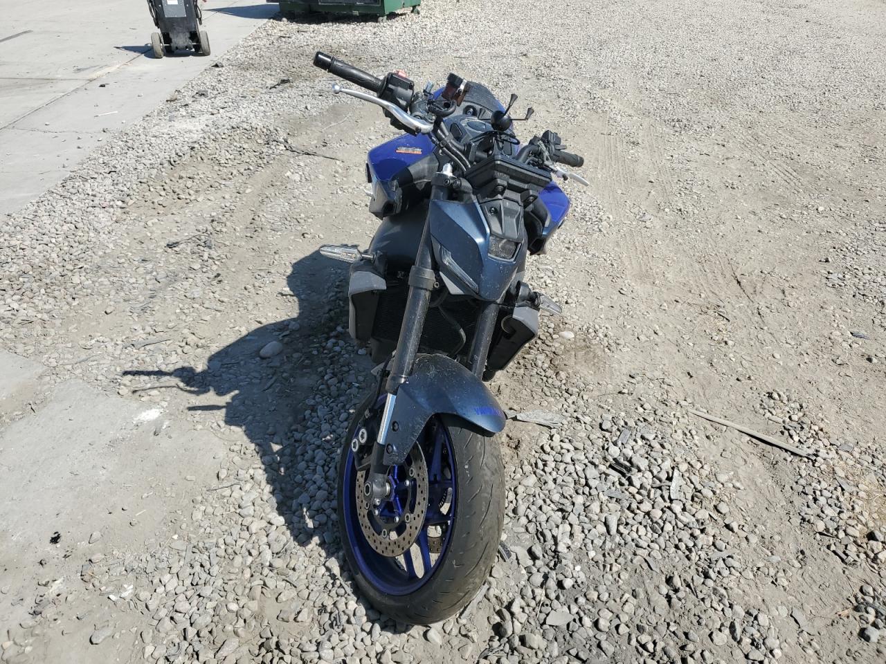 YAMAHA MT09 2024 VIN JYARN94E1RA001289 фото 2