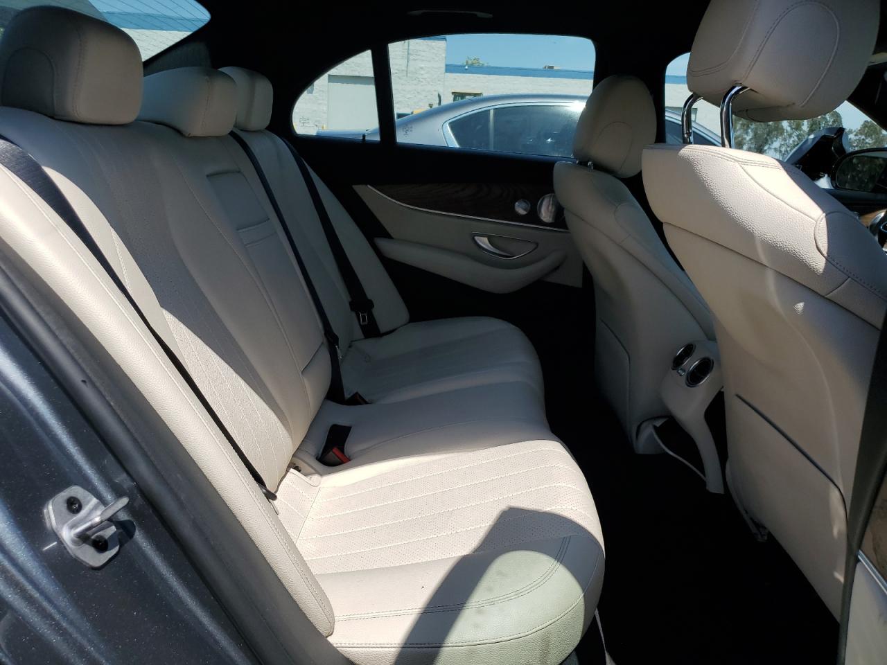 2020 Mercedes-Benz E 350 VIN: W1KZF8DB9LA834336 Lot: 61012475