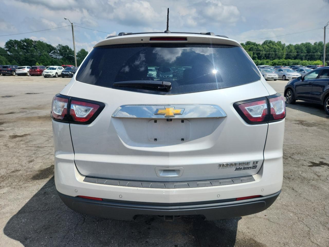 2016 Chevrolet Traverse Lt VIN: 1GNKRGKD4GJ240851 Lot: 62824275