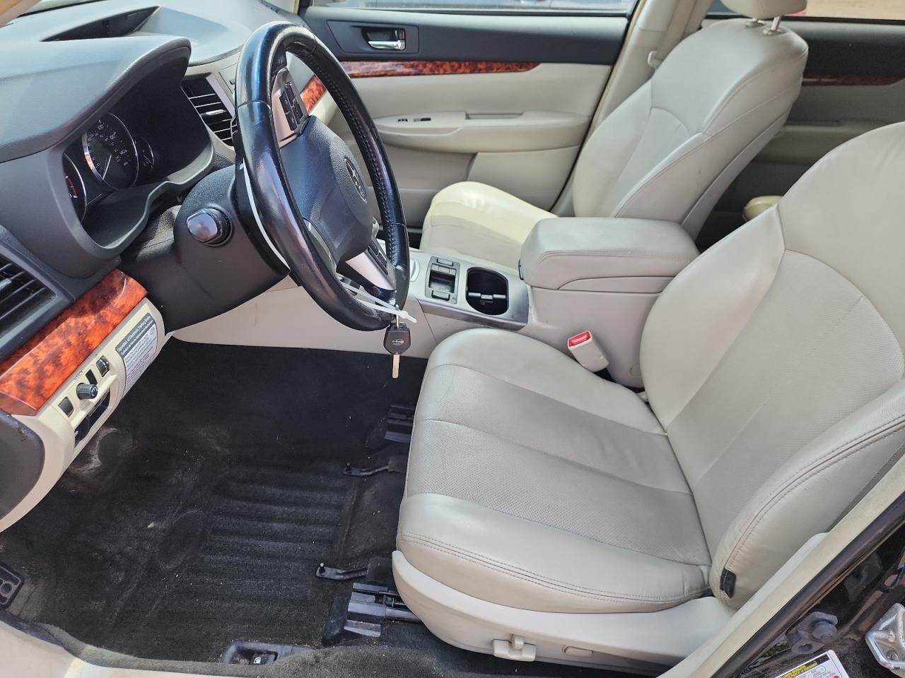 2012 Subaru Outback 2.5I Limited VIN: 4S4BRBKC3C3240885 Lot: 60055645