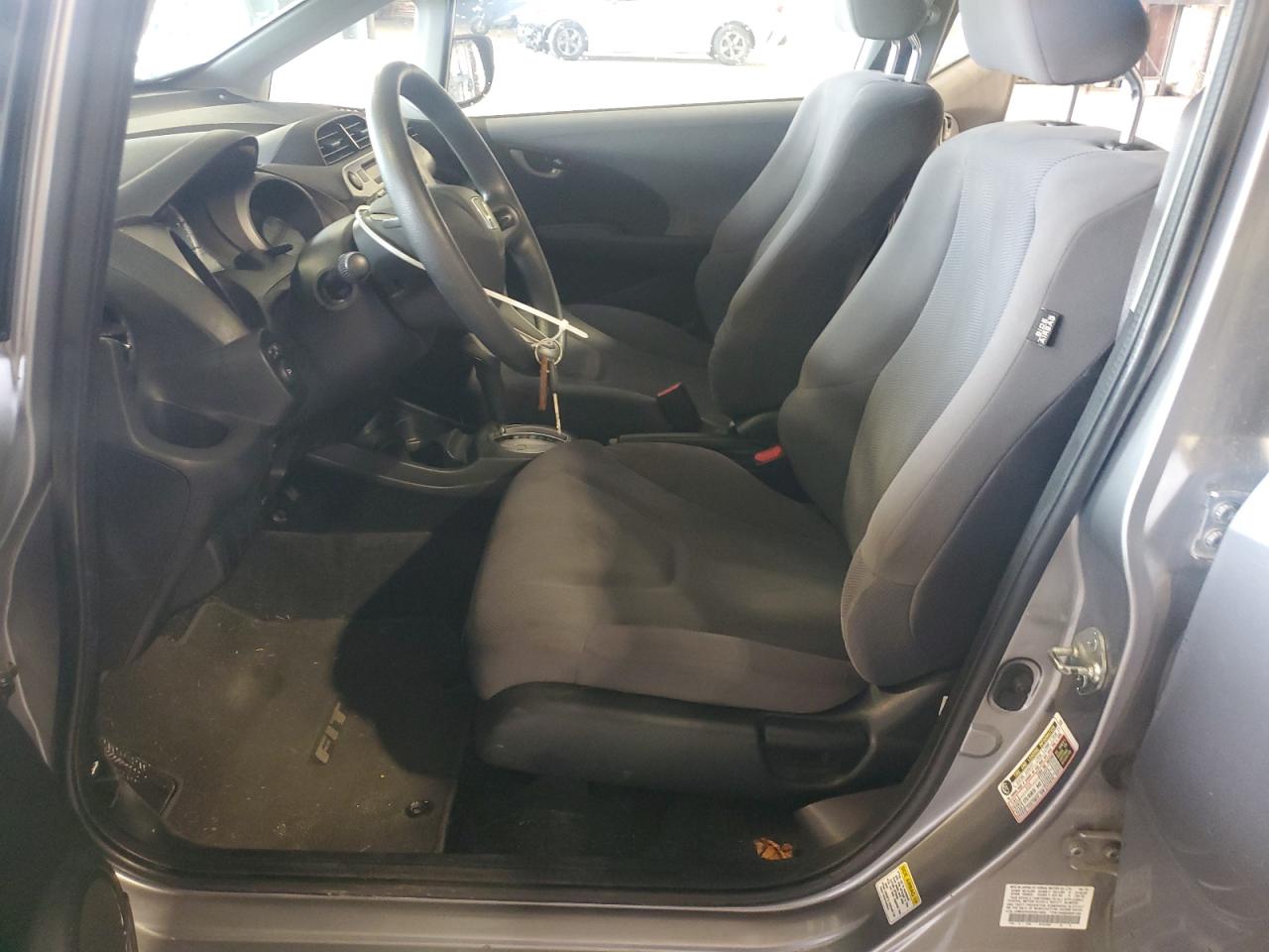 2010 Honda Fit VIN: JHMGE8H22AS010652 Lot: 59621225