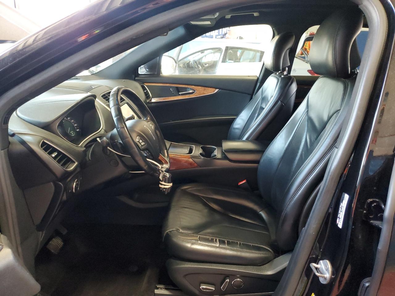 2017 Lincoln Mkx Select VIN: 2LMPJ8KR9HBL30624 Lot: 61845885