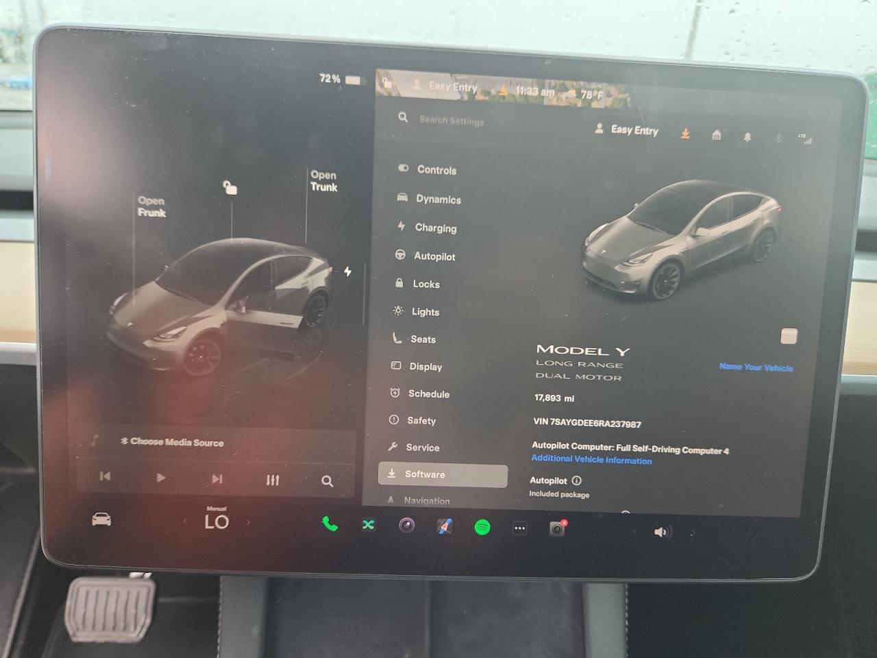 2024 Tesla Model Y VIN: 7SAYGDEE6RA237987 Lot: 63019505