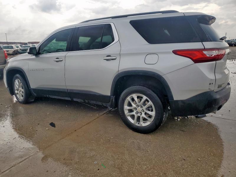 CHEVROLET TRAVERSE 2021 Silver