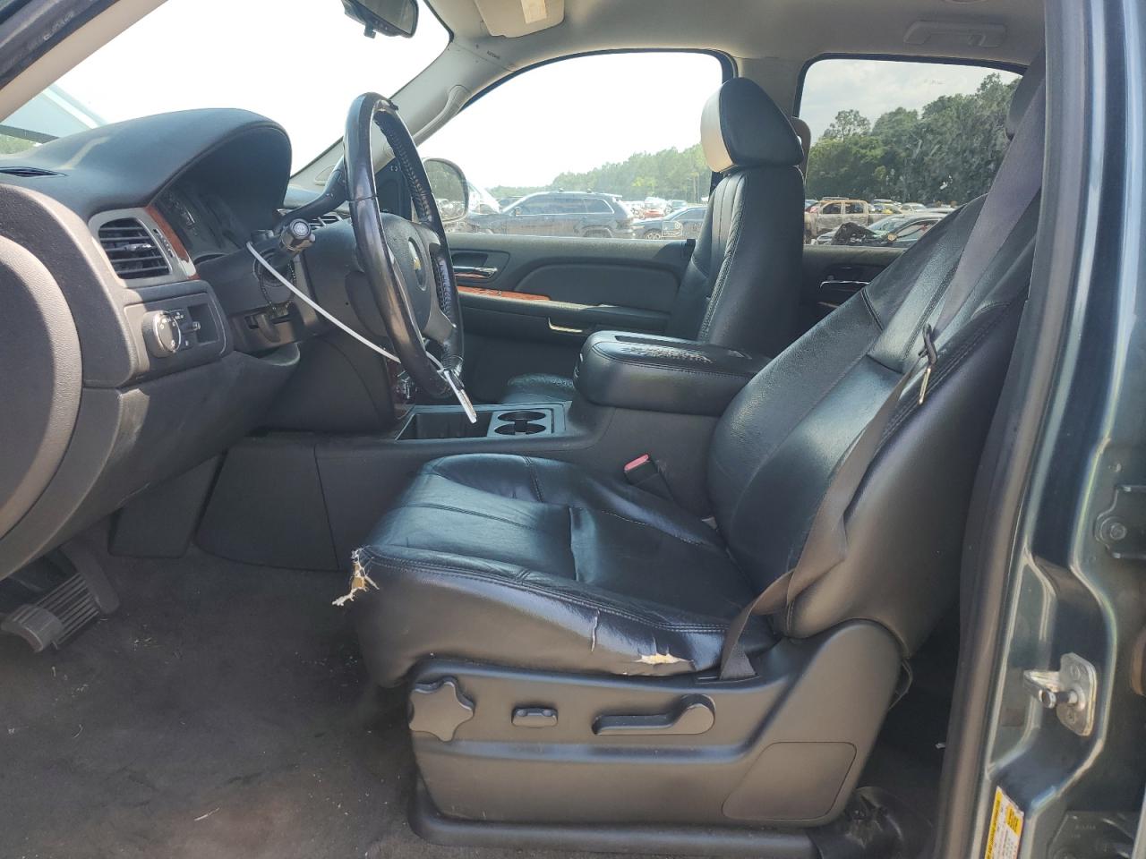 2009 Chevrolet Tahoe C1500 Lt VIN: 1GNEC23399R166032 Lot: 61859525