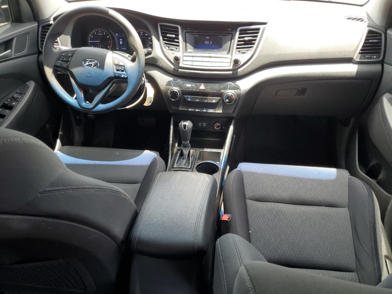 HYUNDAI TUCSON 2018 VIN KM8J23A45JU765583 фото 8