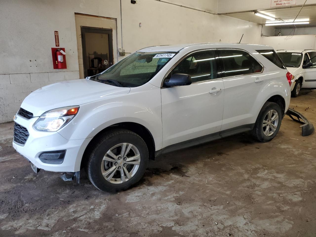 CHEVROLET EQUINOX 2016 VIN 2GNALBEK3G6211560