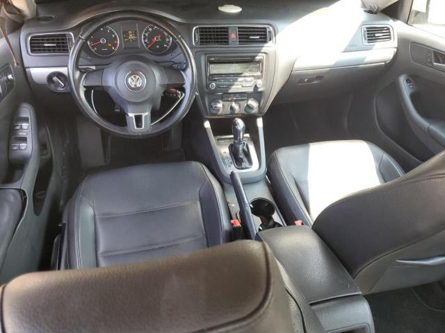  VOLKSWAGEN JETTA 2013 White