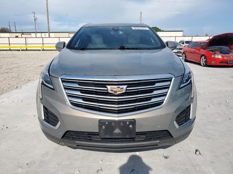  CADILLAC XT5 2018 Szary