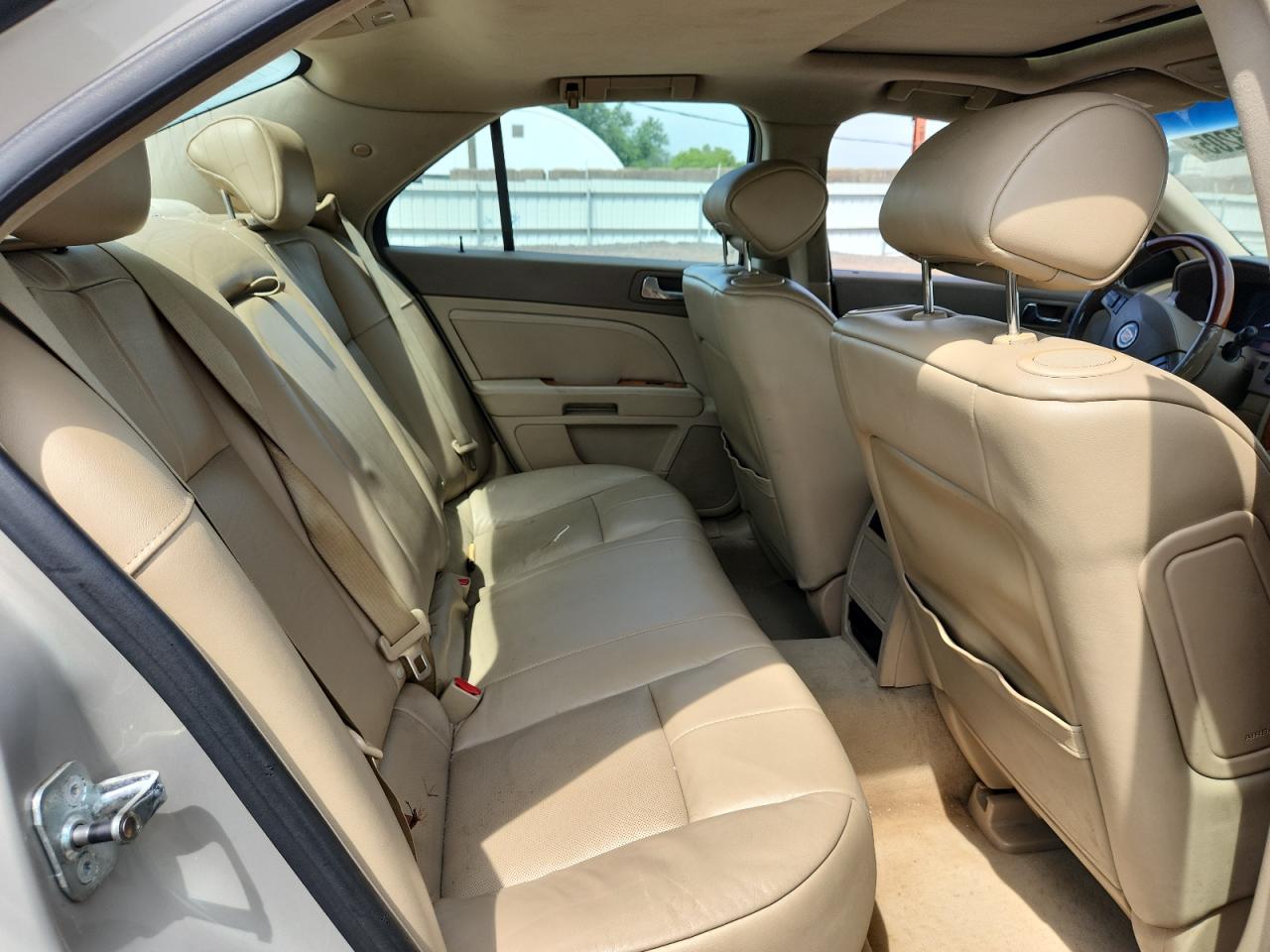2007 Cadillac Sts VIN: 1G6DW677570196813 Lot: 62483205