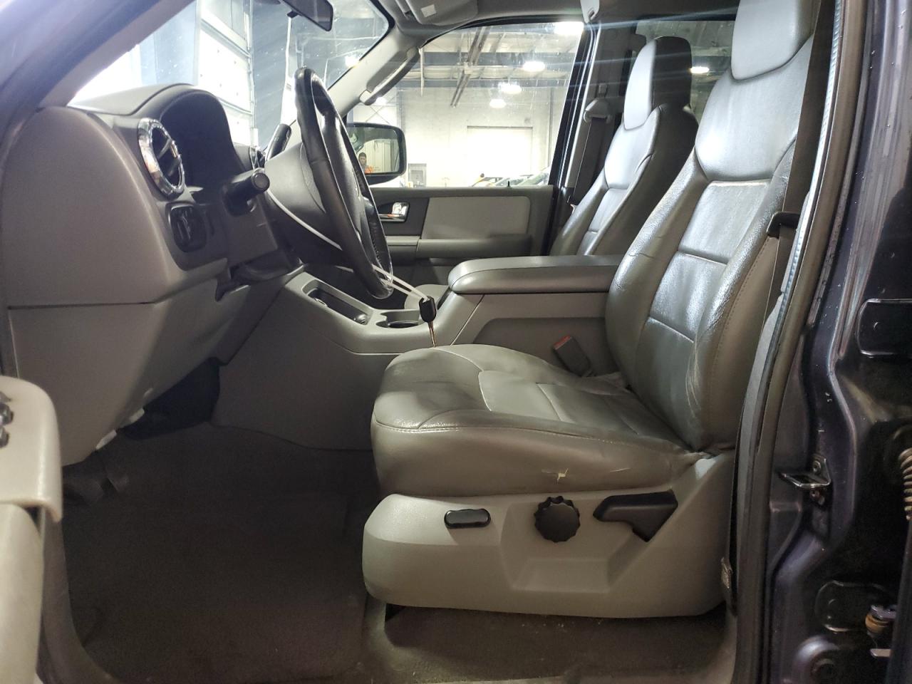 2005 Ford Expedition Xlt VIN: 1FMPU16535LA24127 Lot: 59177965