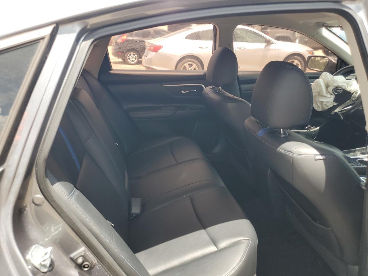 2018 Nissan Altima 2.5 VIN: 1N4AL3AP2JC288523 Lot: 61397815